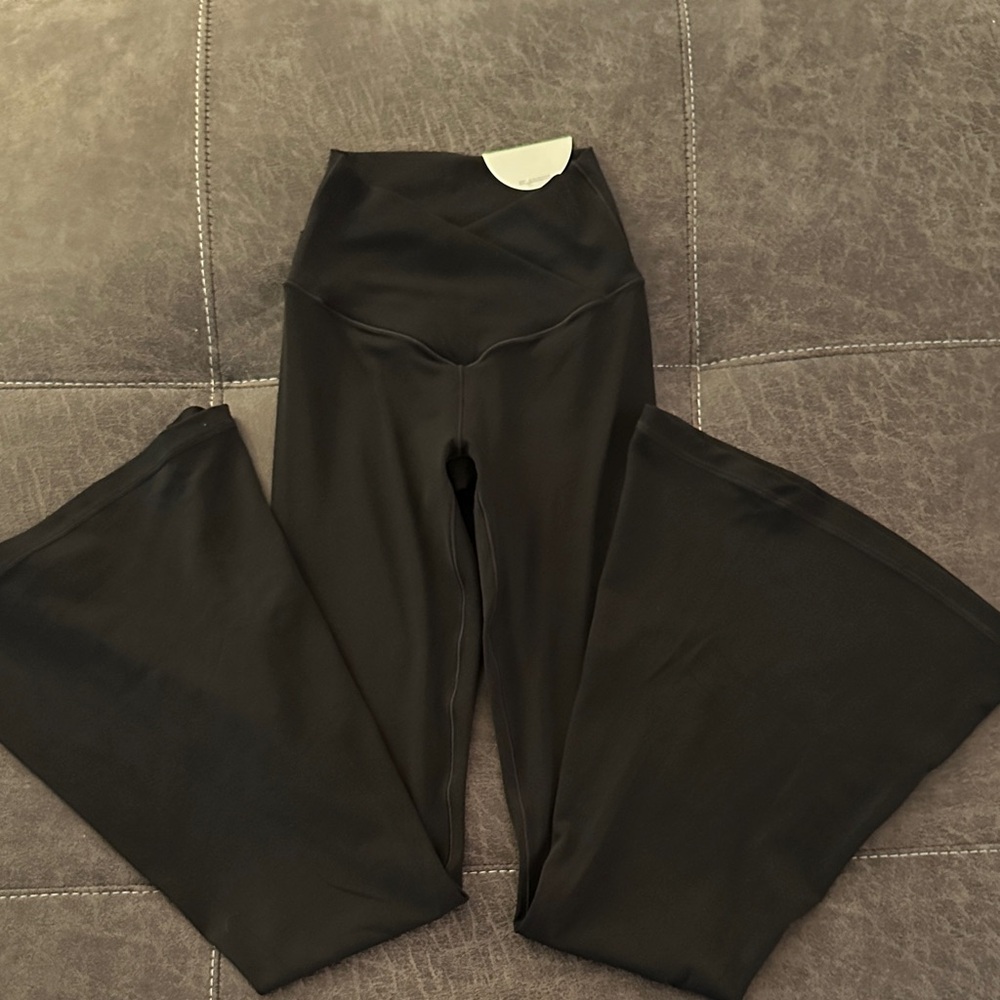 Offline Real Me by Aerie Super Flare Leggings